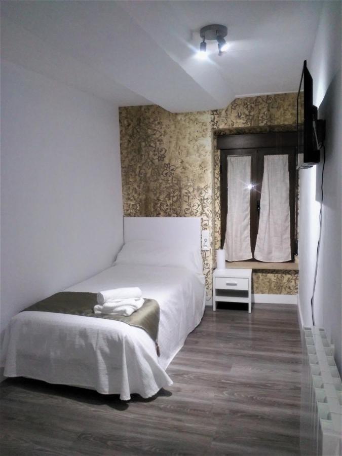 Ontinyent Rooms Exterior foto